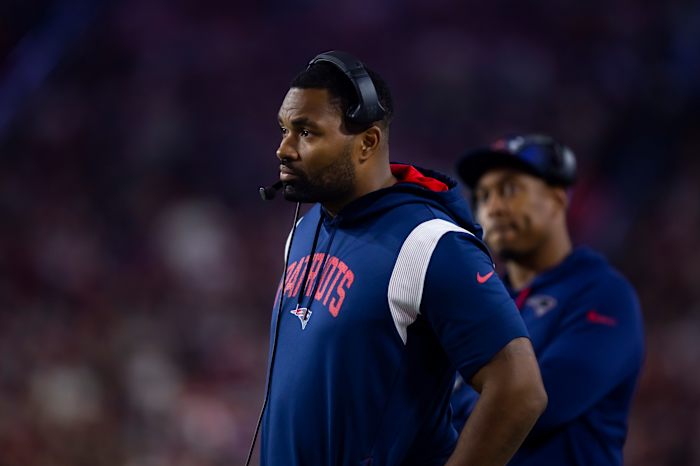 Dec 12, 2022; Glendale, Arizona, USA; New England Patriots linebackers coach Jerod Mayo against the Arizona Cardinals at State Farm Stadium.